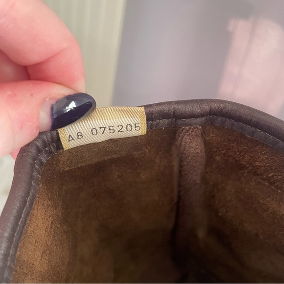 Vintage Dooney & Bourke Bucket Shoulder Hobo Tote Handbag Purse BROWN Suede - Picture 11 of 15